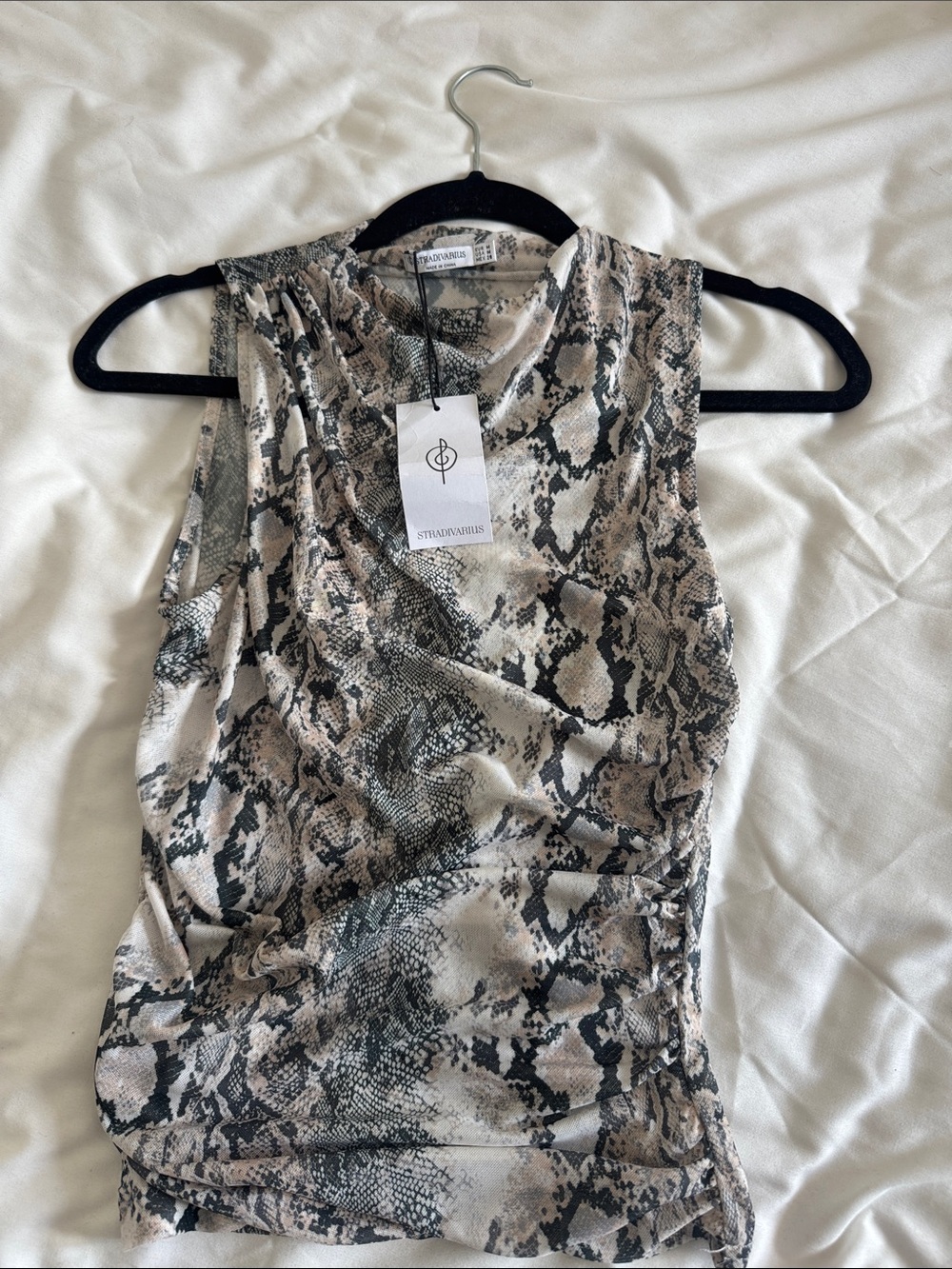 stradivarius Beige and Black Snake-Print Sleeveless Camisole